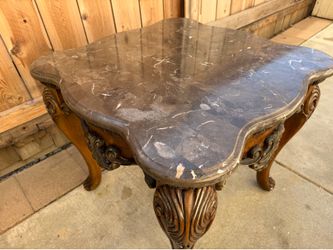 Ornate Vintage Rococo / Louis XV Style Carved Wood Side Table. Pu Escondido