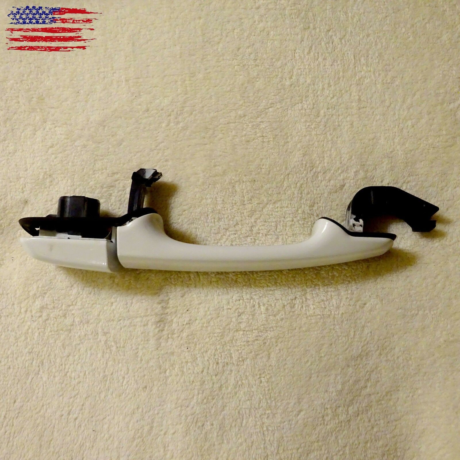 04 - 07 VOLVO S40 V50 FRONT RIGHT PASSENGER DOOR EXTERIOR HANDLE WHITE OEM