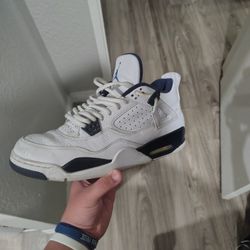 Jordan 4 Columbias size 12 with box