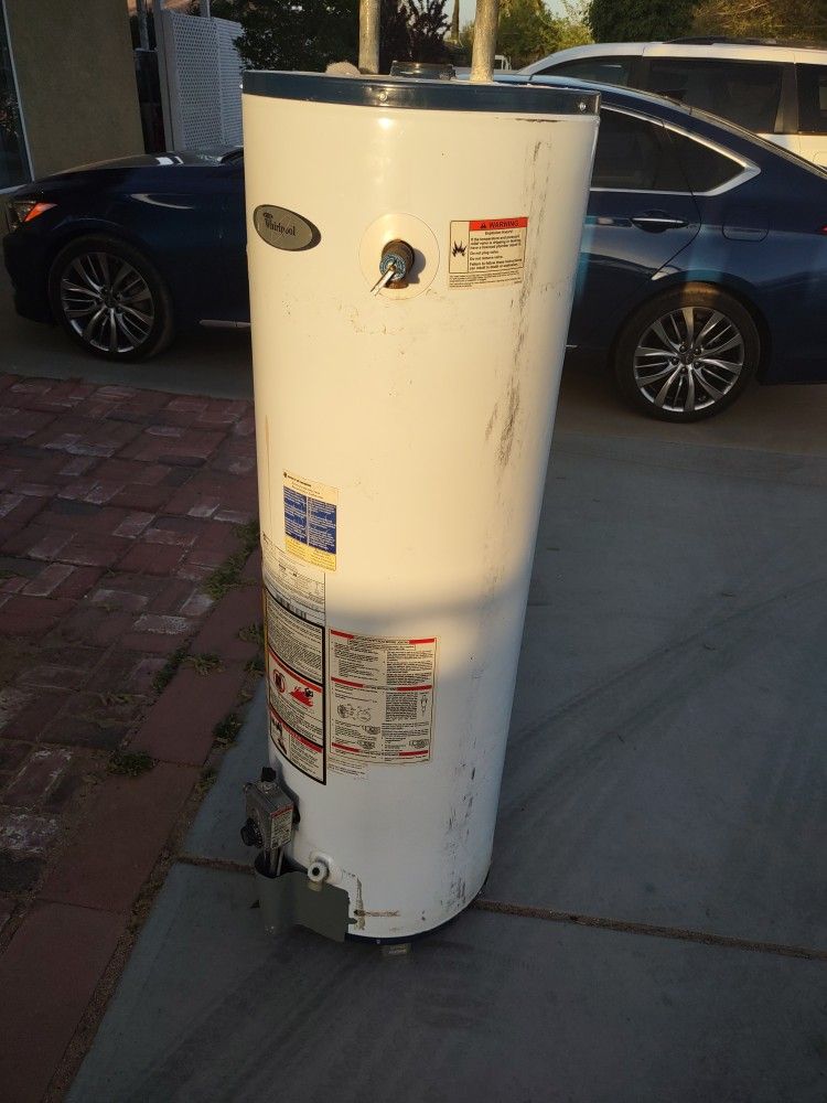 Gas Water Heater Used 40 Or 50 Gallon With 1 Yr Wrty