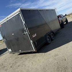 Enclosed  Trailer 