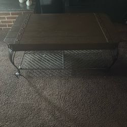 Wooden Coffee Table 
