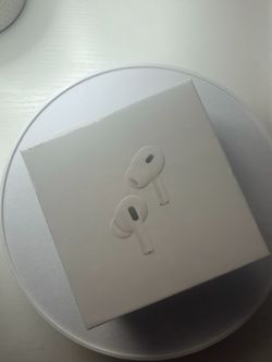 Apple AirPods Pro in Box
