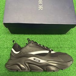 Dior B22s