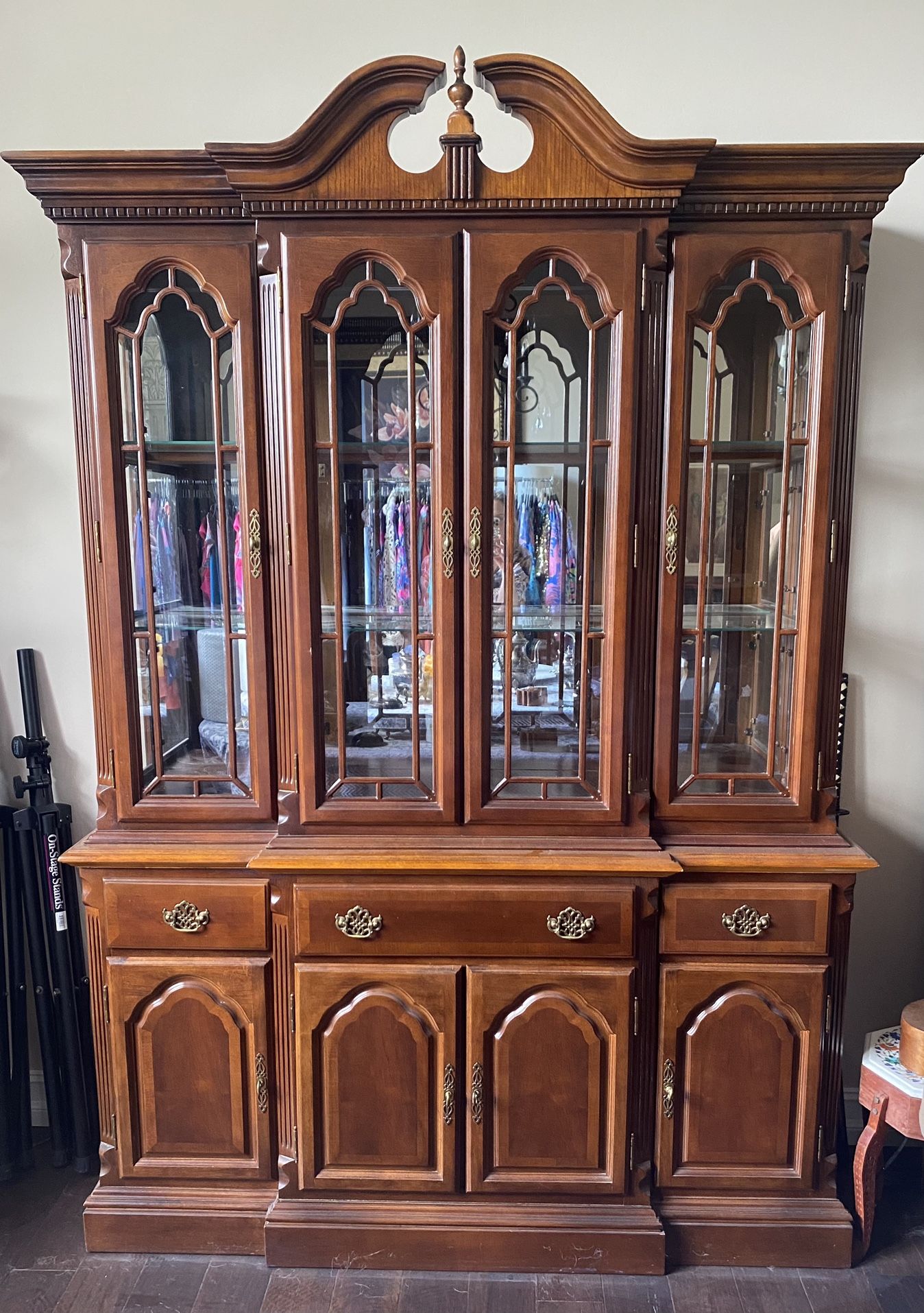 China Hutch