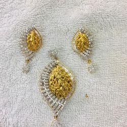 Pendant Set