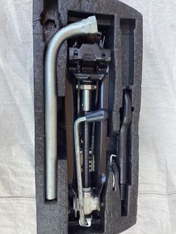 VW Trunk Tool Kit Jack / 17mm Lug Wrench / Tow Eye