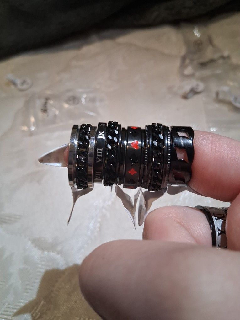 5 Rings For $25