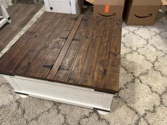 Signature Design by Ashley Coffee Table