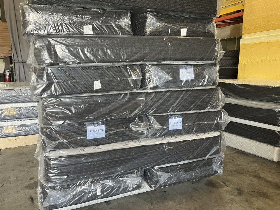 ***TWINFULLQUEEN AND KING MATTRESS SET BRAND NEW PLUSH TOP MATTRESS ORTHOPEDIC !!!