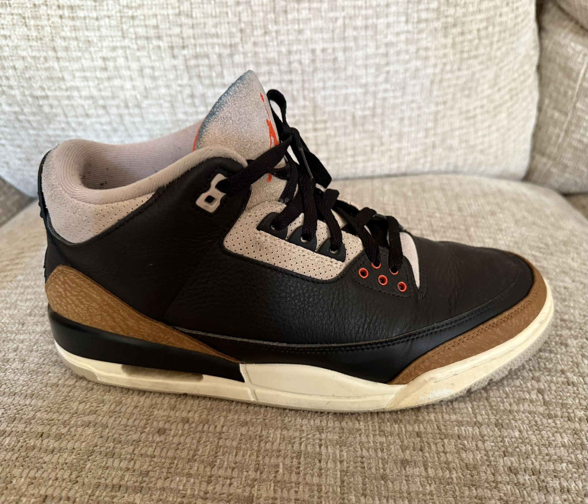 Nike Jordan 3 Retro Mid Desert Elephant Size 11.5