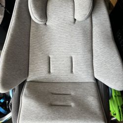Uppababy infant snug Seat For Cruz Or Vista Stroller 