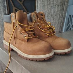 Timberland  Size:13 Boys