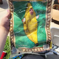 Baby Bannana Costume 3-9 Months