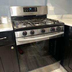 Stove/Oven