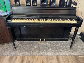 Wurlitzer upright piano