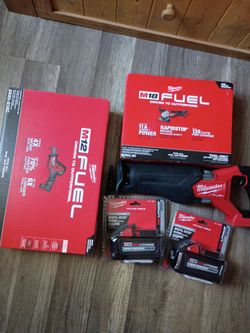 Milwaukee tools