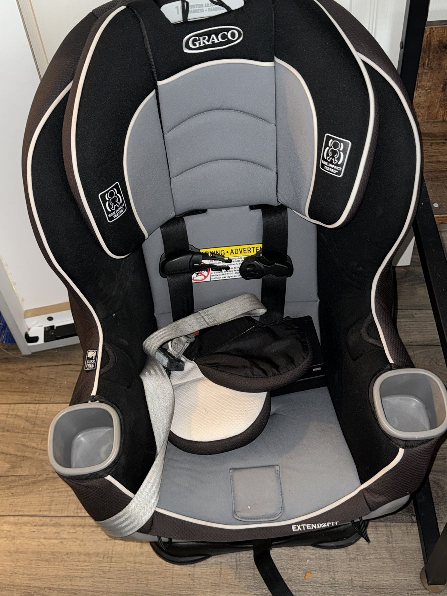 Car seat Graco Extend2Fit Convertible Car Seat