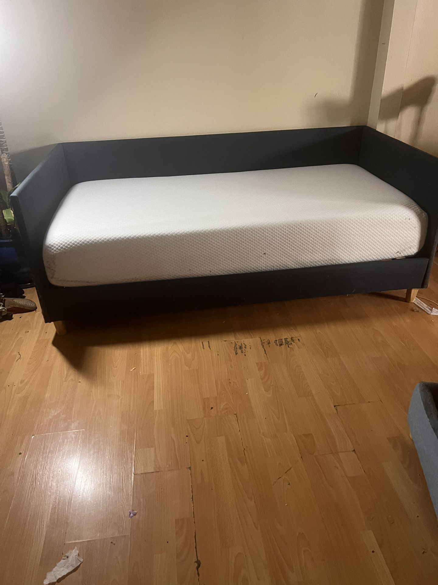 Twin Bed Xl With Orthopedic Matress