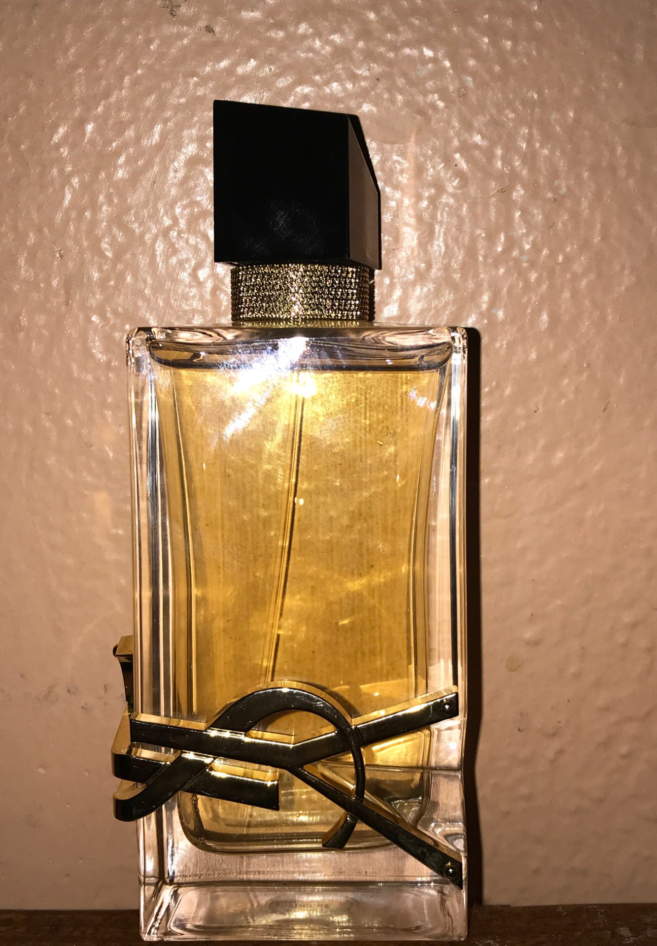 Ysl LIBRE 3.0 oz eau de parfum . No box . Authentic .