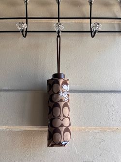 Coach Snoopy umbrella