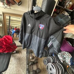 Adidas TIRO FC Dallas MLS all black full zip up windbreaker jacket size XL all black
