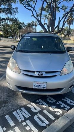 2010 Toyota Sienna