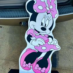 Minnie Mouse Cutout 