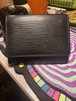 Louis Vuitton Epi Card Holder 