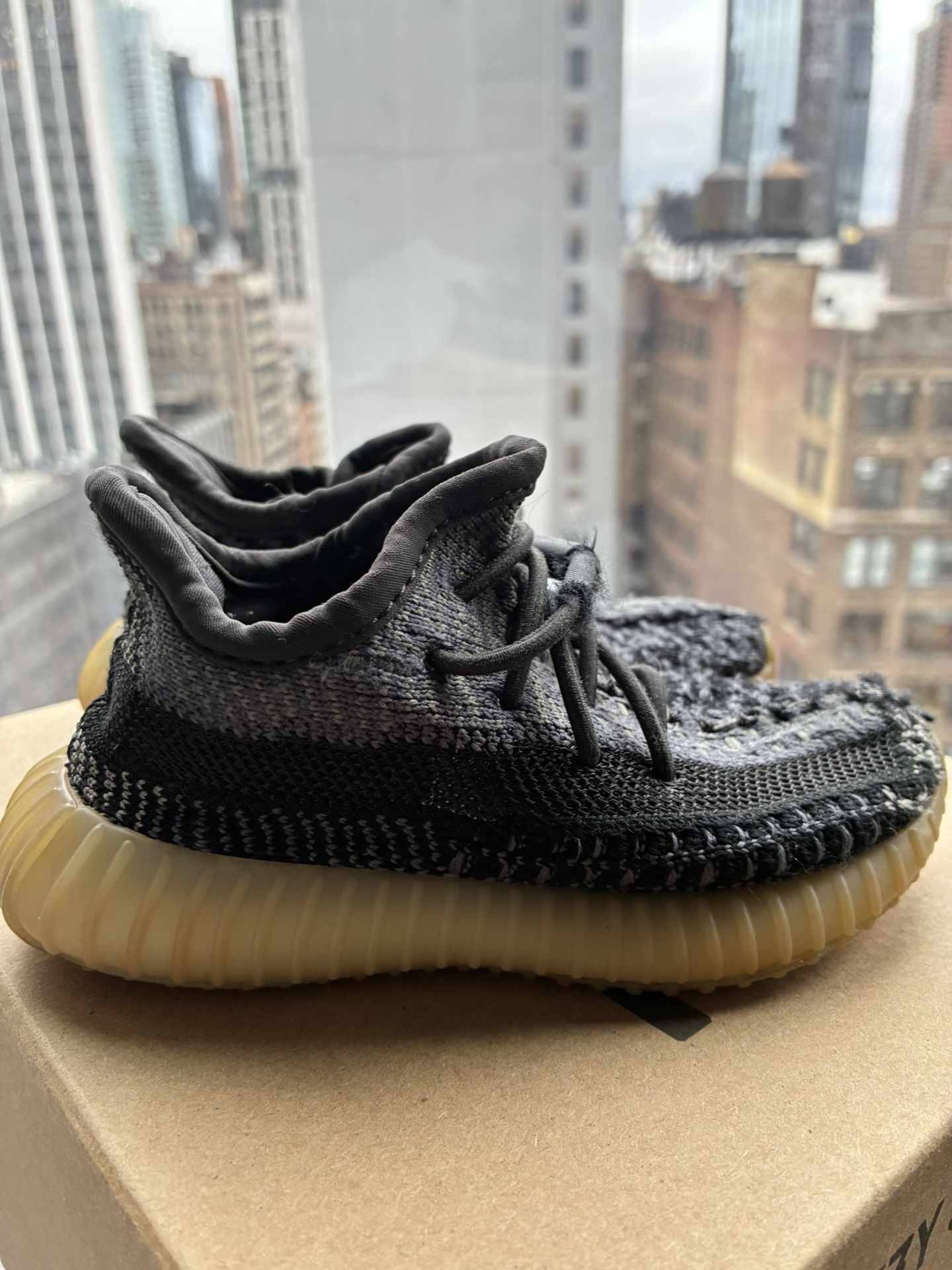KIDS Adidas Yeezy Boost 350 V2 Carbon Beluga, Size 7K