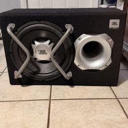 JBL  BassPro 12” 