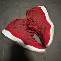 Jordan 11s