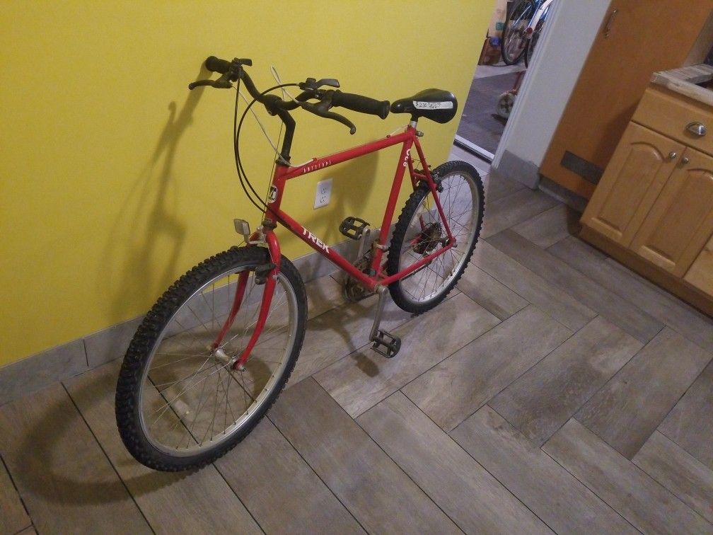 Vintage Trek 820 Hardtail And Hardhead