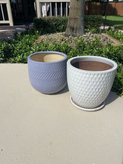 Set of 2 Ceramic Planters large