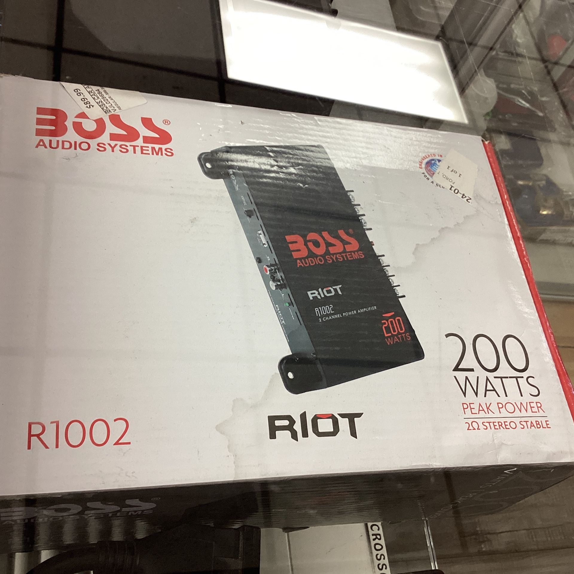 Boss R1002 Riot Series 200W Class A/B 2-Ohm 2-Channel Car Audio Amplifier