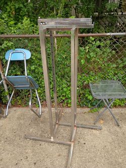 Clothing rack
