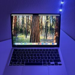 13-inch MacBook Air - Starlight