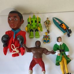 VINTAGE TOY LOT