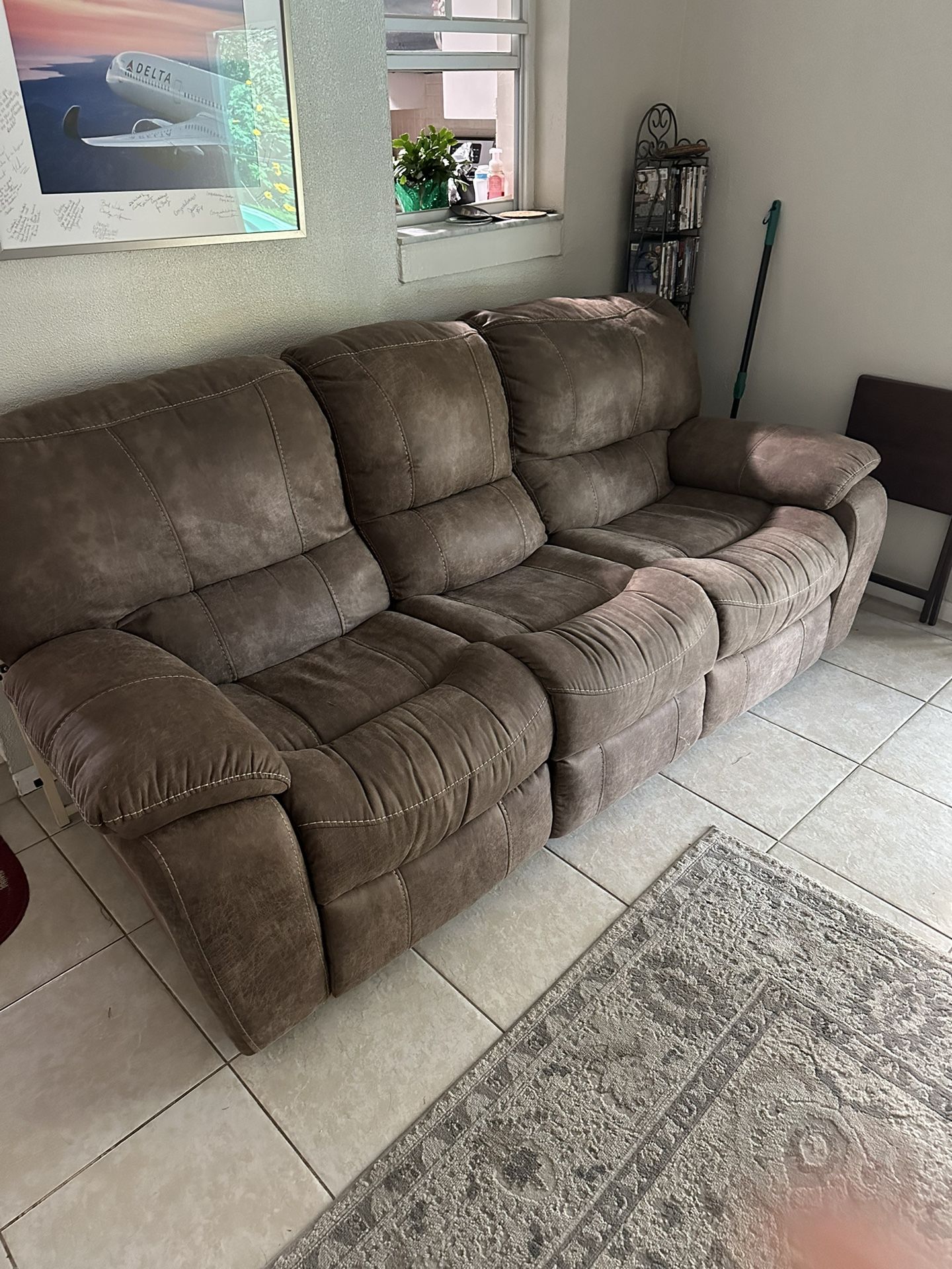 Reclining Couch And Love Seat 