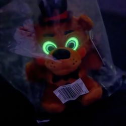 Five Nights at Freddy’s Toy FNAF Plush Jazwares 8” Glow-in-The-Dark Eyes FREDDY