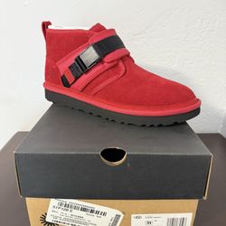 UGG Neumel Snapback Red