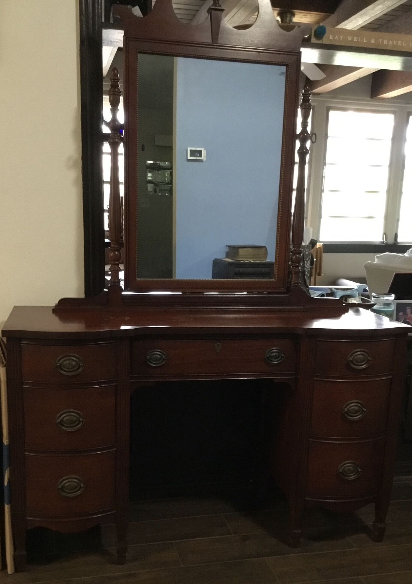 Dresser Set With Mirror & Side Table