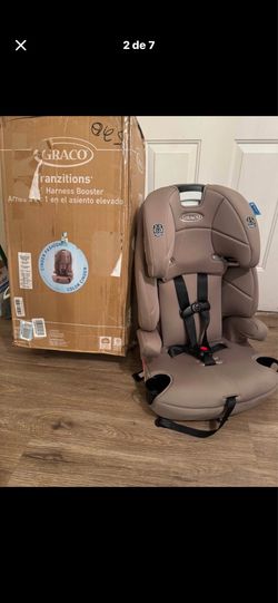 Graco Tranzitions 3-in-1 Harness Booster Car Seat, Forward Facing Car Seat, Highback, to Backless