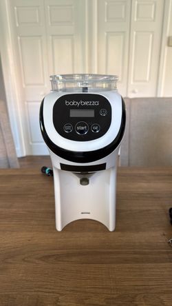 Baby Brezza Formula Pro® Mini Baby Formula Dispenser