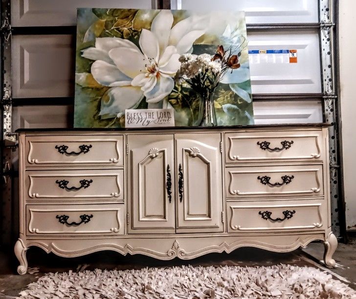 French Provincial Farmhouse Dresser By Bassett 