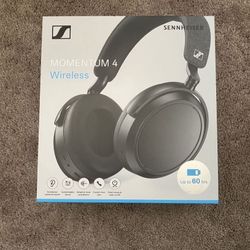Momentum Four Wireless Headset 