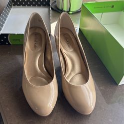 Kelly & Katie Heels 7 1/2 