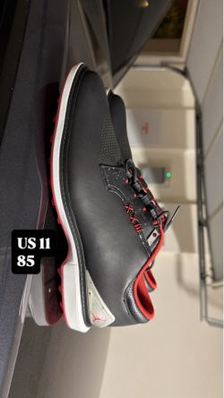 Clearance Brand New Nike golf shoes 60-85 USD