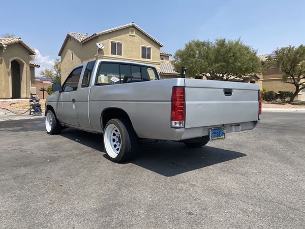 1989 Nissan D21 Hardbody for Sale in North Las Vegas, NV - OfferUp