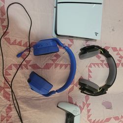 Ps5 Disc Edition: Brand New, No Issues.  All Cords And Controller Included. Headset Included 